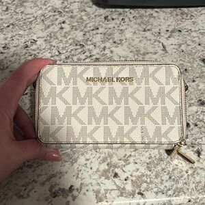 Michael Kors clutch